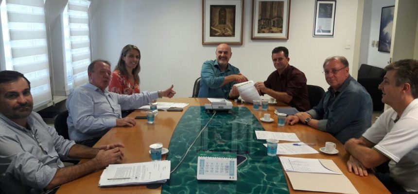 whatsapp-image-2017-04-18-at-15-43-06