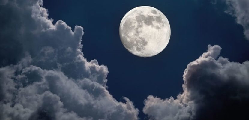 super-lua-em-830x450