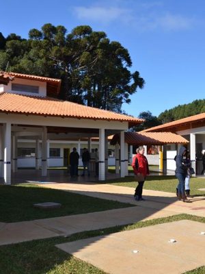 35425767_1760867887326953_5888504551996129280_n