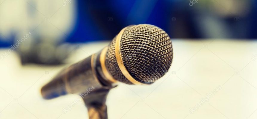 depositphotos_102051420-stock-photo-microphone-at-recording-studio-or