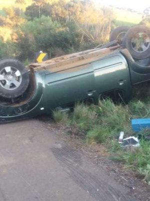 acidente-campo-belo-do-sul-capotamento-divulgacao-2