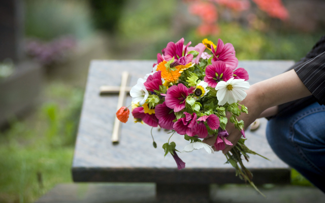 dia_finados_istockphoto