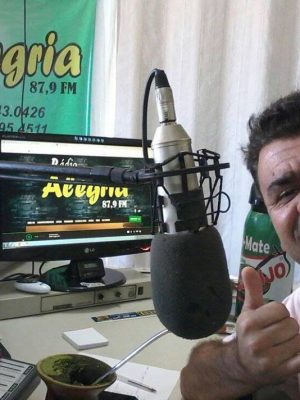 48404663_1935770783206775_110976362881220608_n