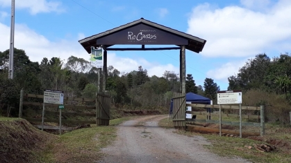 6dec723c25bd2c3b9f9003c4cf23e53c