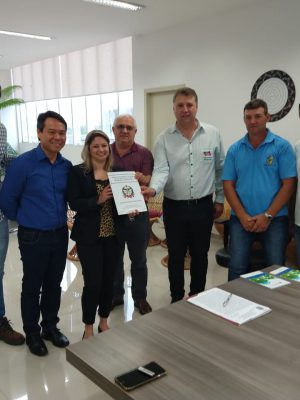 assinatura-de-escritura-prefeitura-de-abdon-batista-4