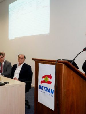 renave_20191126_1422436310