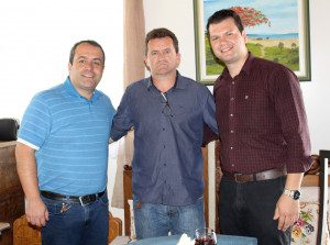 2789284_resize_300_680