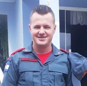 8d20b81a4536d5262269a4a0a36d3815