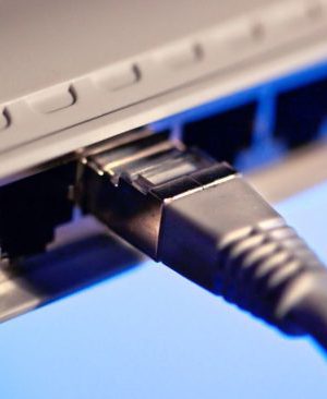 internet-fibra-optica-ou-radio-qual-a-melhor-opcao-para-a-sua-casa-650x366