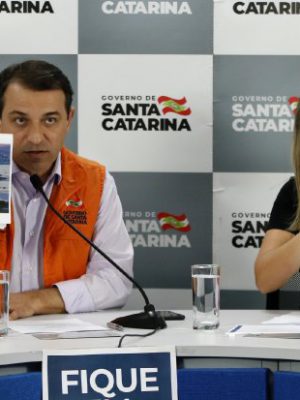 coletiva_carlos_moises__20200326_1978388776