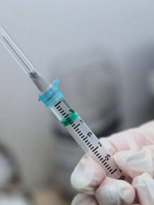 numero_de_doses_aplicadas_no_dia_d_da_vacinacao_contra_a_gripe_em_sc_supera_2018_20190506_2077711294