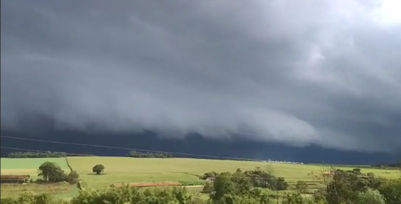 ciclone-bomba-twitter