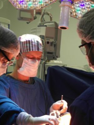cirurgia_hospital_medico_procedimento_20201208_2073808973