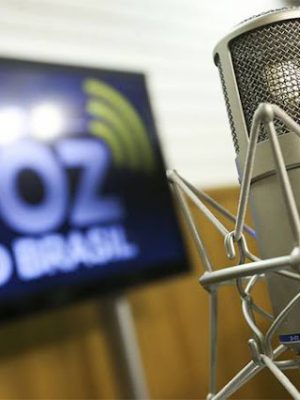 a-voz-do-brasil-programa-mais-antigo-do-radio-brasileiro-completa-86-anos