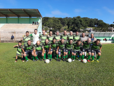 3324947_resize_380_600