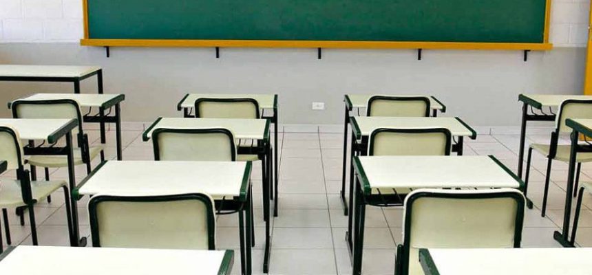 aulas-continuam-suspensas-em-cabo-frio-900x600