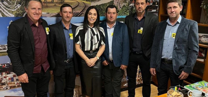 imagem-do-whatsapp-de-2025-10-15-as-08-45-16_e98b9e5a-1