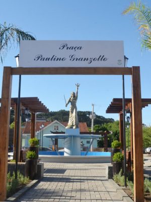 anita-garibaldi-reune-mais-de-15-mil-pessoas-no-aniversario-de-61-anos-do-municipio-19-1280x847