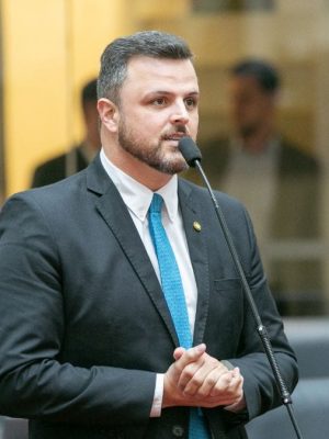 lucas-neves